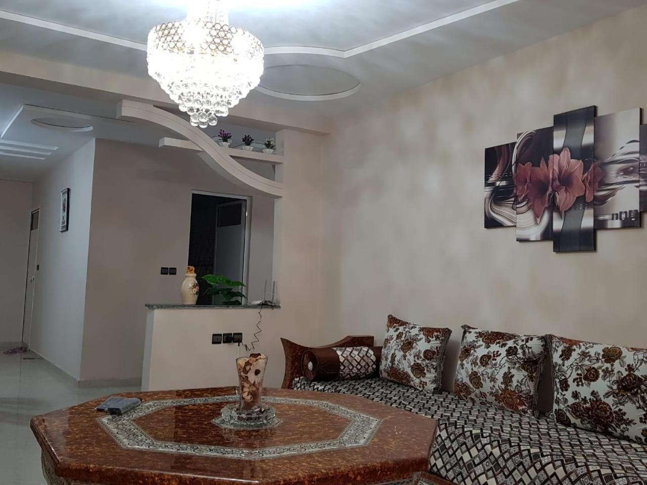 Appart-Ines L'Oasis Du Confort Et Luxe Ucda Dış mekan fotoğraf